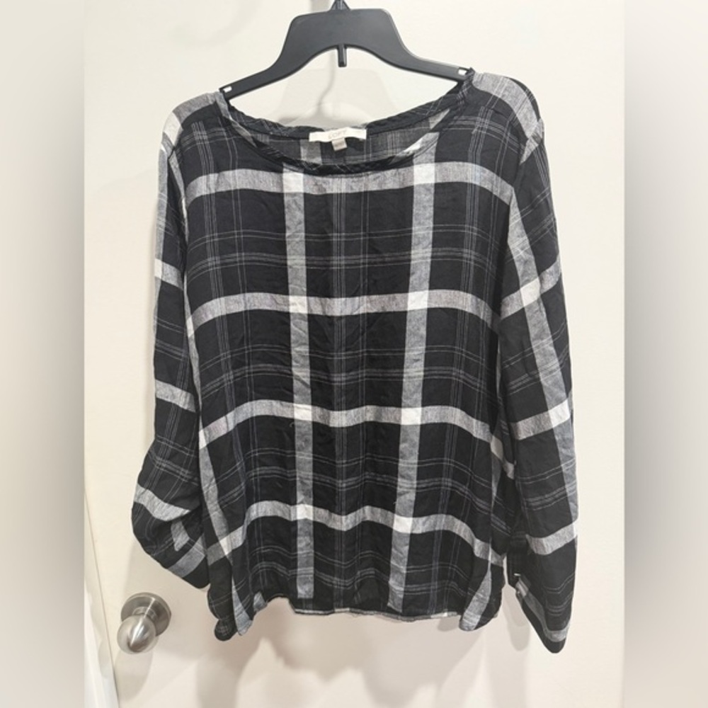 LOFT Size XL Black and White Checkered Blouse